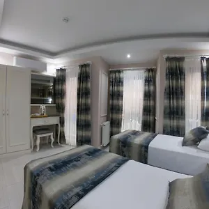 Crowned 3* Istanbul