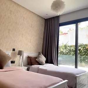 Apartment 2 Bedrooms With Huge Terrace Access To The Pool Agadir